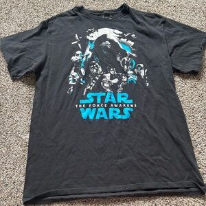 Star Wars the force awakens preowned size large graphic tee shirt